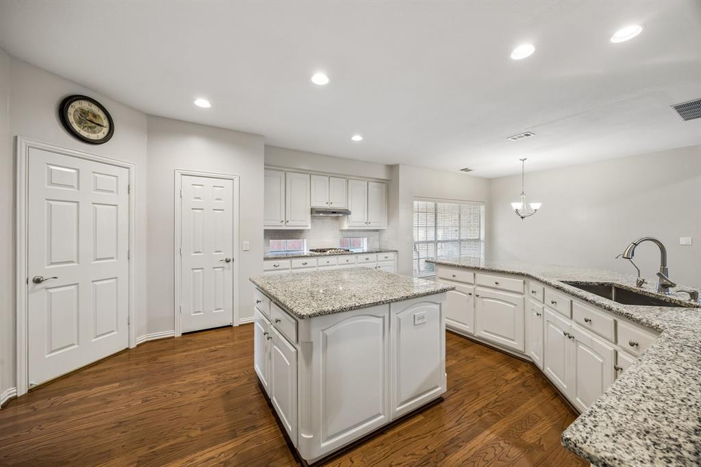 122 Woodland Cove