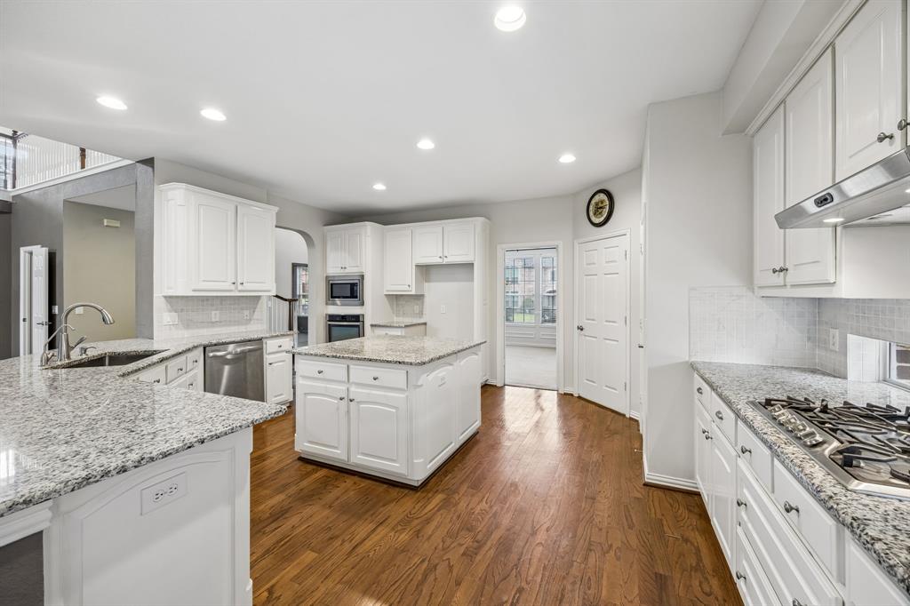 122 Woodland Cove