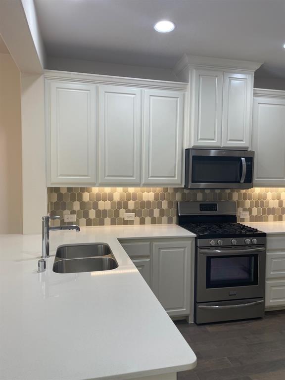 Viridian Village 1g - Residential