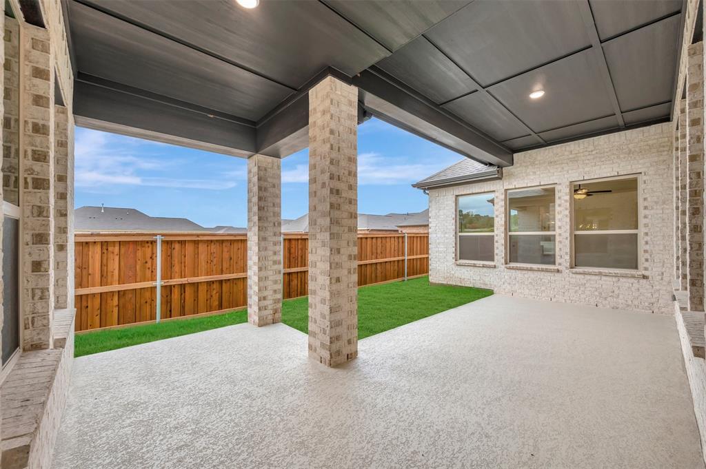 2090 Spotted Fawn Drive