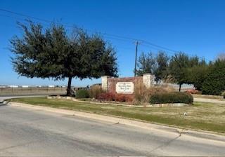 1221 Southern Oaks Court