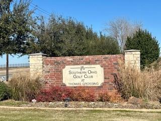 1221 Southern Oaks Court