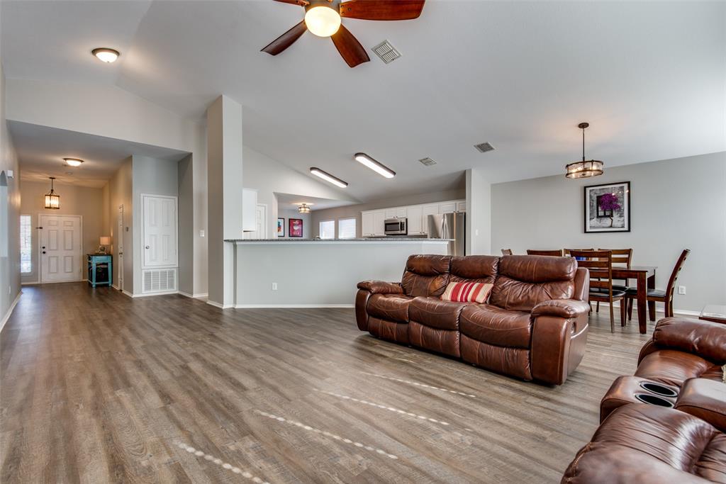 Woodlake - Residential Lease