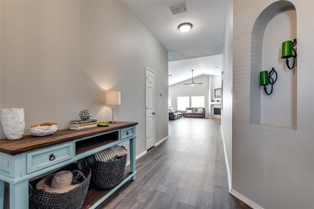 Woodlake - Residential Lease