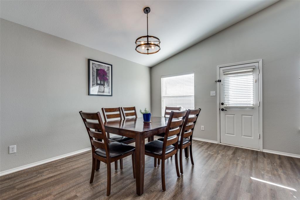 Woodlake - Residential Lease