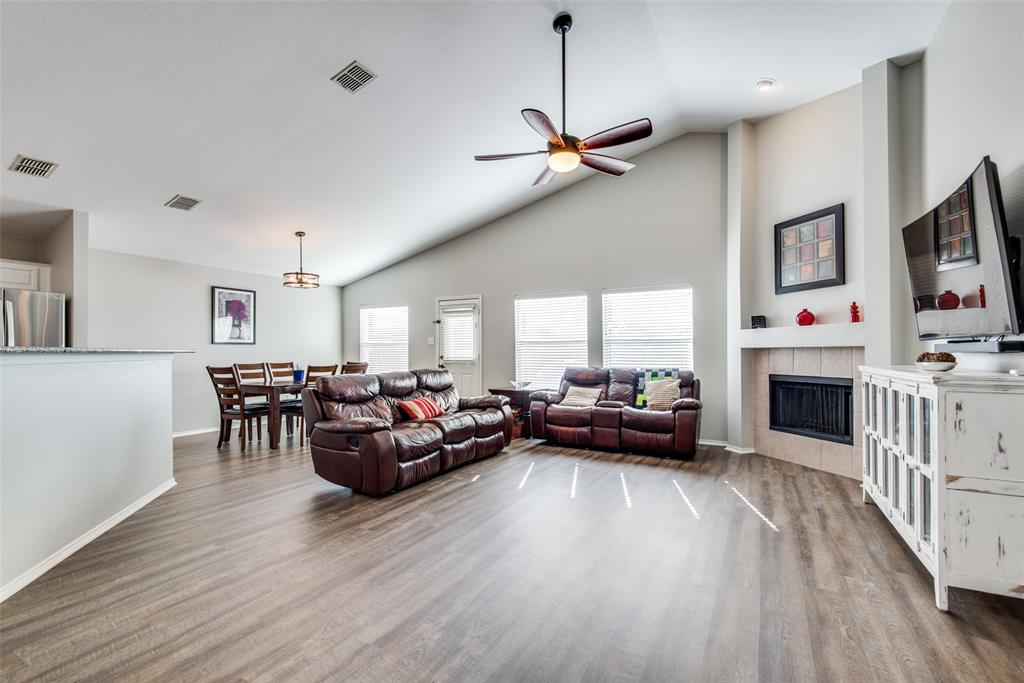 Woodlake - Residential Lease