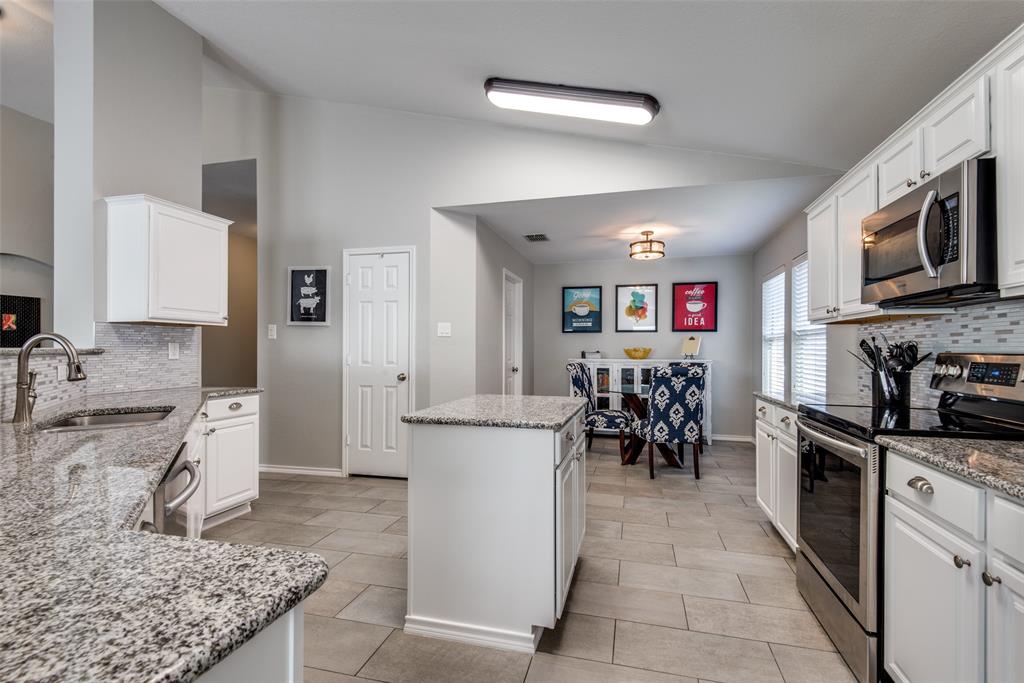 Woodlake - Residential Lease