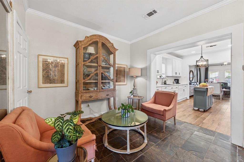 Home Gardens - Residential