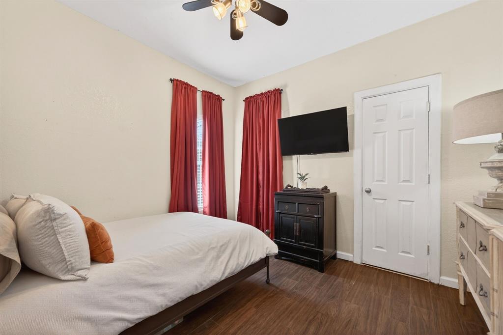 Home Gardens - Residential