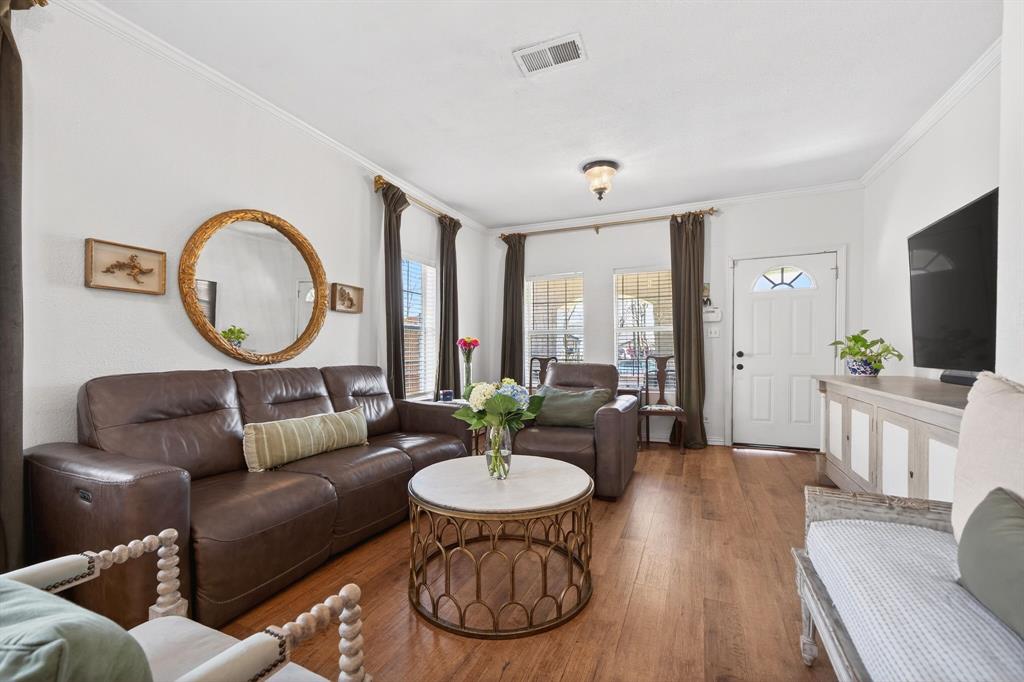 Home Gardens - Residential