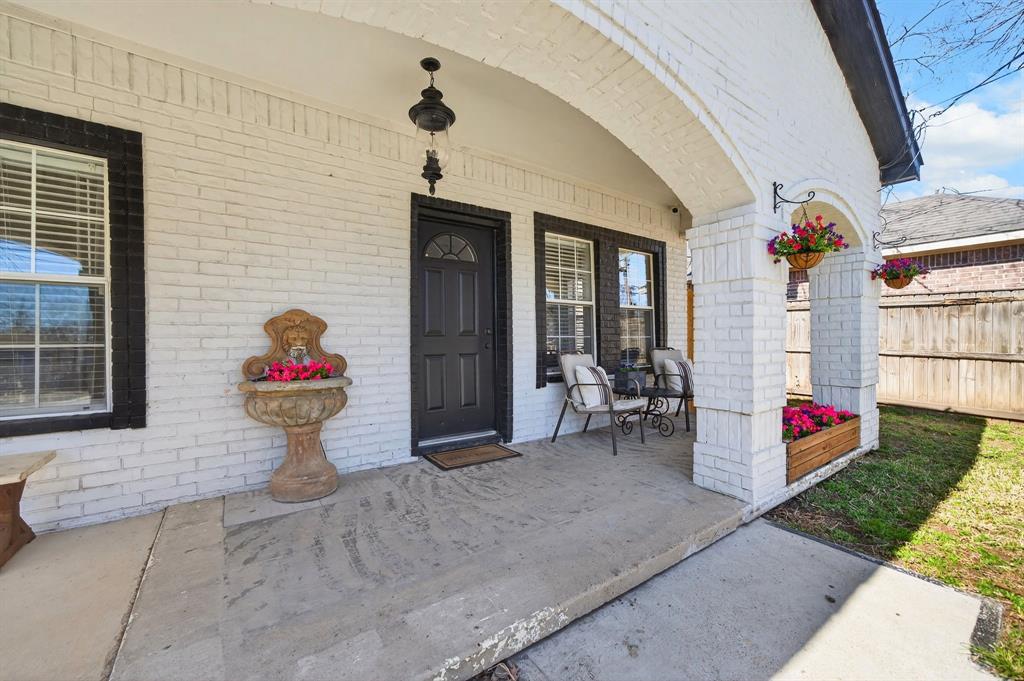 Home Gardens - Residential