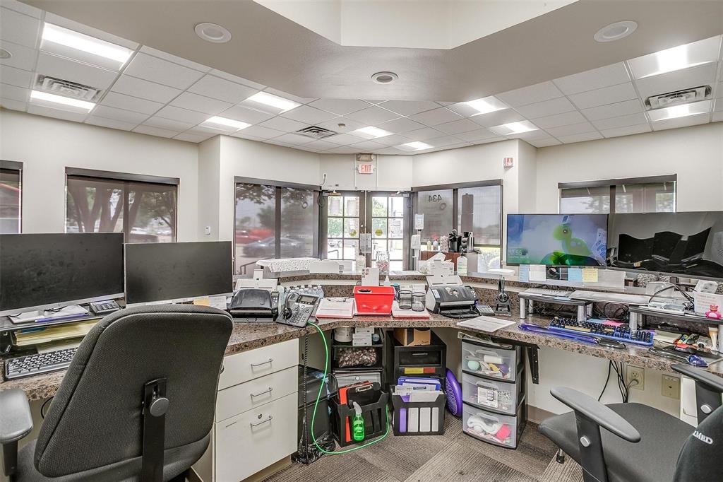 Crestmoor Park - Commercial Sale