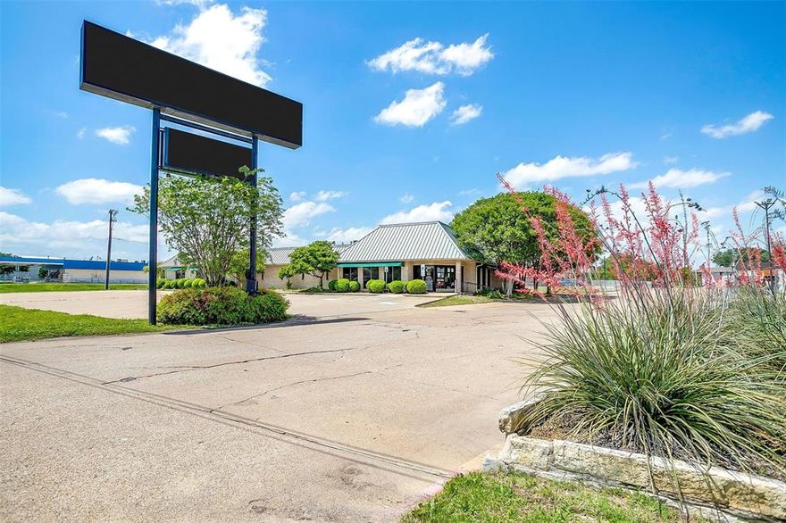 Prime High-Traffic Location – Medical-Professional Office Building for sale on the Wilshire strip!!

Excellent opportunity to purchase a well-maintained, high-visibility commercial property that was currently operating as medical offices. This versatile building is ideally suited for a day spa, real estate firm, insurance office, or continued use as a medical practice.  SO many possibilities! 

Property Highlights:
5 Private Offices – Ideal for physicians, managers, or executives

9 Treatment Rooms – Suitable for medical, wellness, or professional services

2 Separate Waiting Areas – Flexible for dual-practice use or client segmentation

Large Nurse-Support Station – Centralized workflow layout

Lab Room & Conference X-Ray Room – Multipurpose functionality

4 Bathrooms – Including Jack & Jill layout with full bath and shower

Break Room with Sink – Plus additional staff amenities

Handicap Accessible – Meets ADA requirements

Private Rear Entrance – Ideal for deliveries or ambulance access

2-Car Carport + Ample Front Parking – Convenient for staff and clients

Tile Flooring Throughout – Easy maintenance and clean look


So many possibilities with this flexible space in a premium location! Conveniently located in the middle of town!