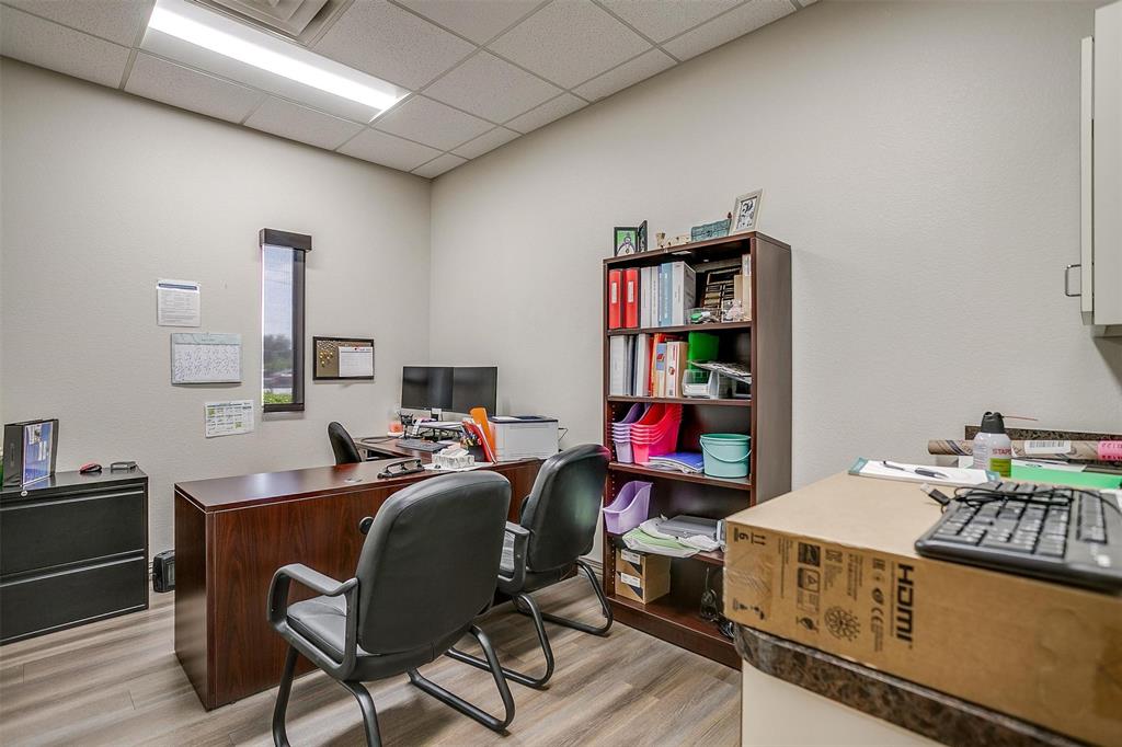 Crestmoor Park - Commercial Sale