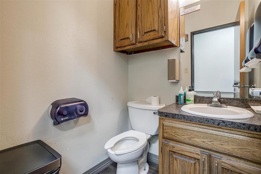 Crestmoor Park - Commercial Sale