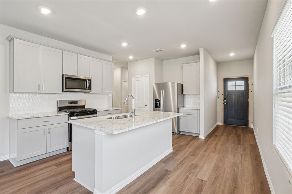 Lakehaven - Residential