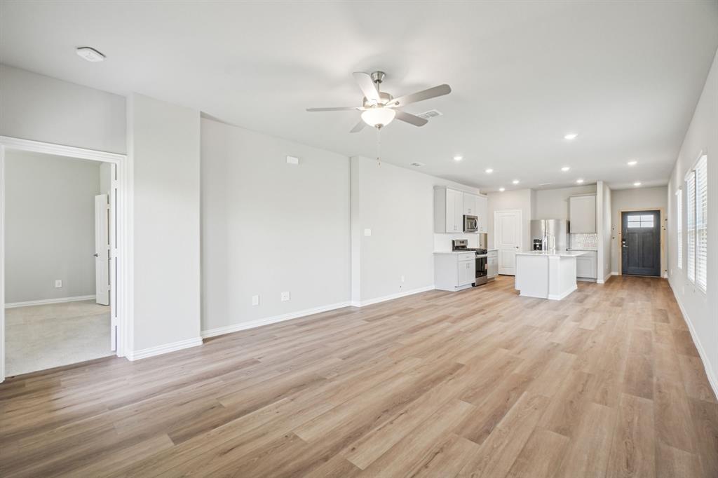 Lakehaven - Residential