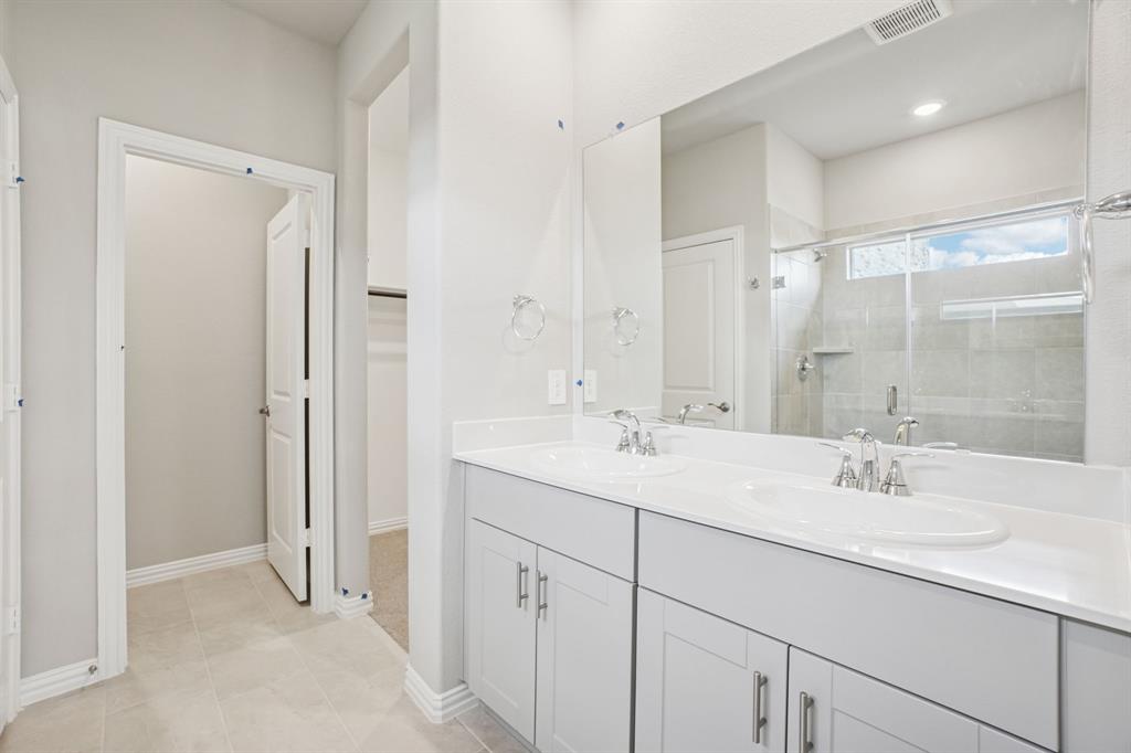 Lakehaven - Residential