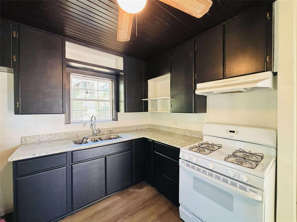 Beverly Hills Estates - Residential Lease