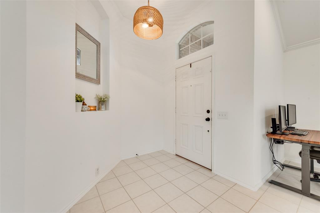 5766 Walnut Creek Drive