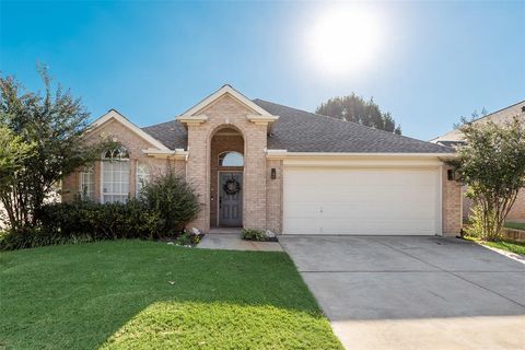 5766 Walnut Creek Drive Fort Worth TX 76137