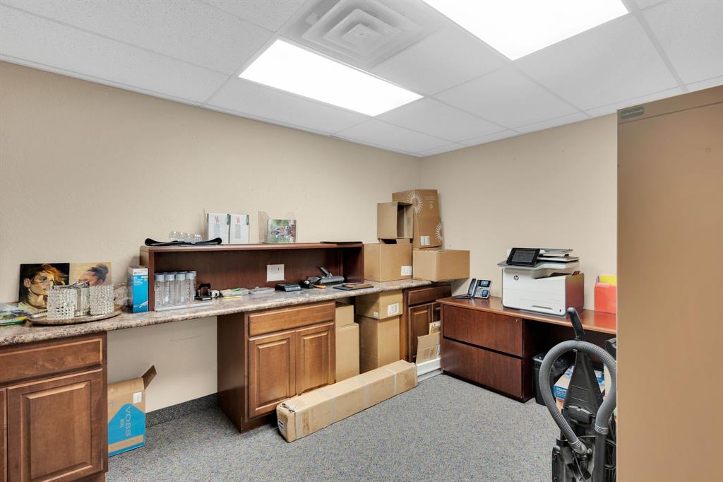 Goodwin J J Add - Commercial Lease