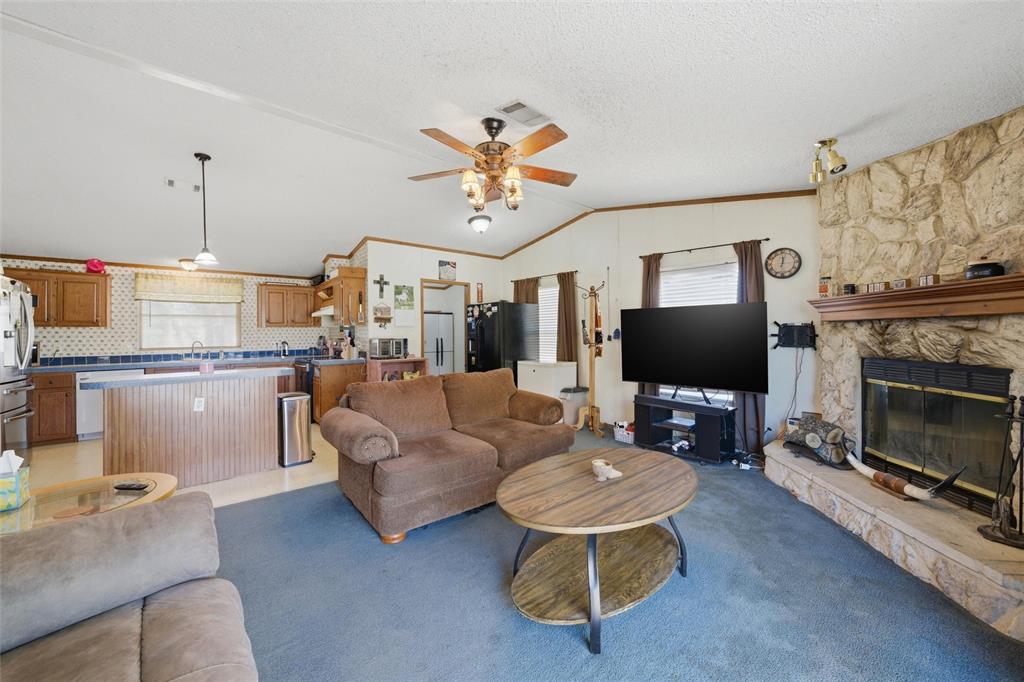 373 Wildbird Lane