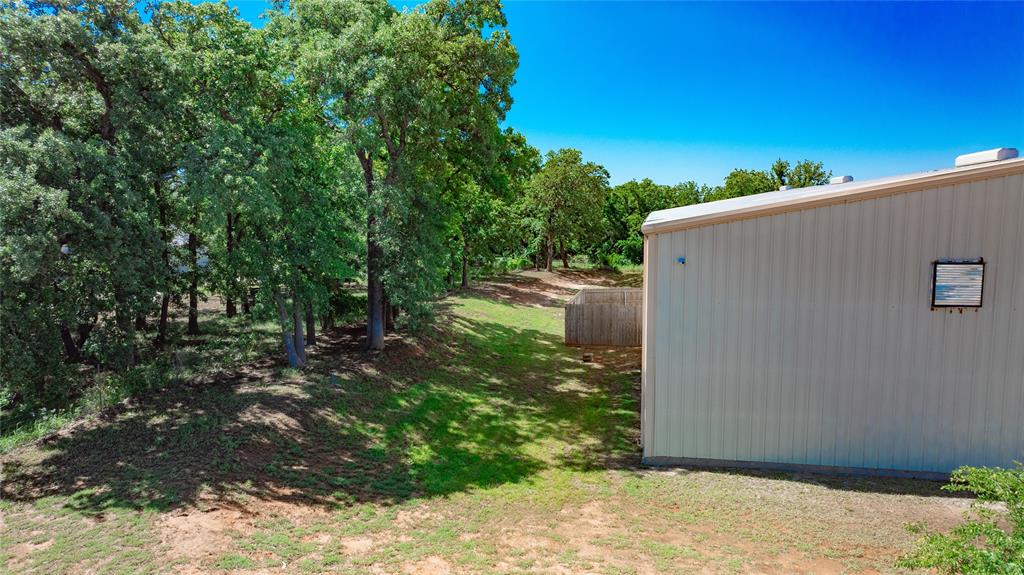 2915 Greenlee
