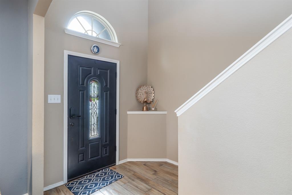 8756 Golden Sunset Trail