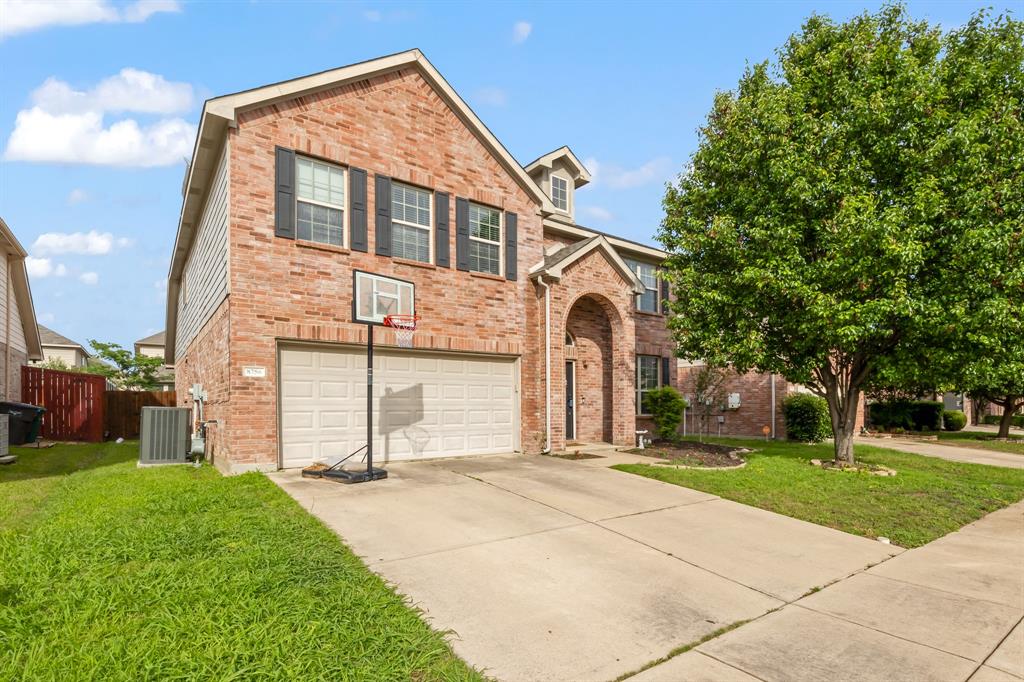 8756 Golden Sunset Trail