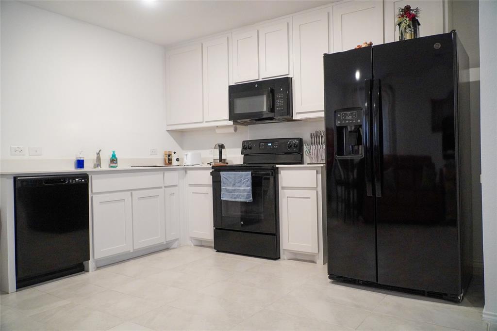 Risinger Court Condos - Residential