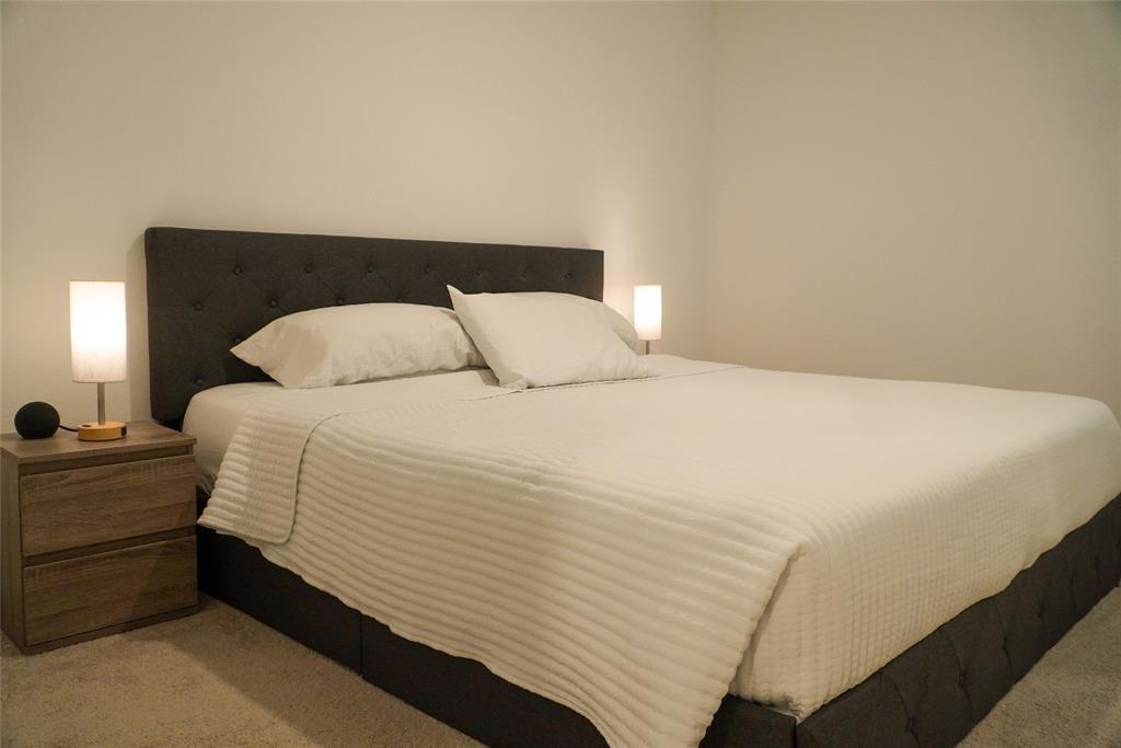 Risinger Court Condos - Residential