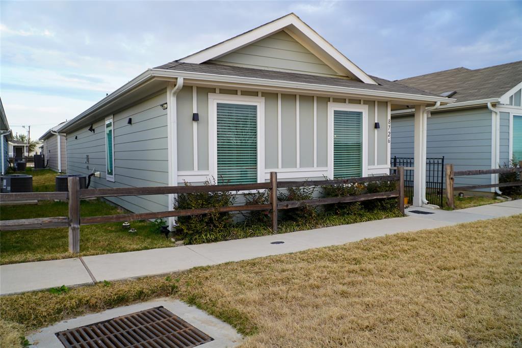 Risinger Court Condos - Residential