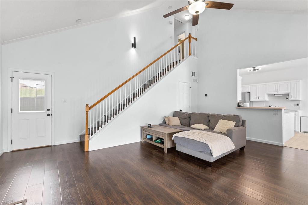 4100 Creekhollow Drive