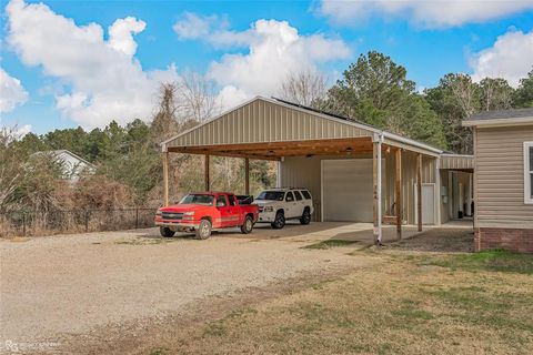 A home in Stonewall