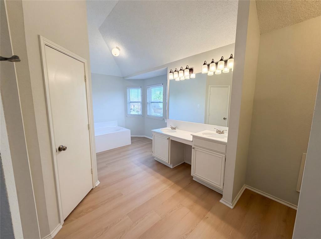 River Trails Add - Residential