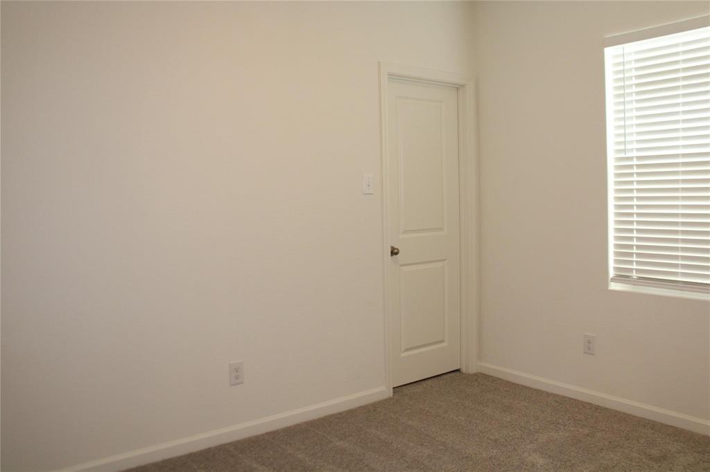 Meadow Park Phase 1A - Residential Lease