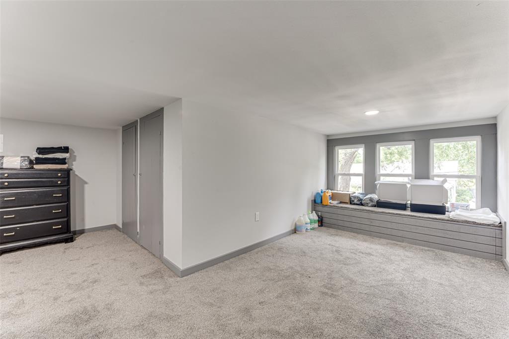 Orig Town Of Lone Oak - Residential