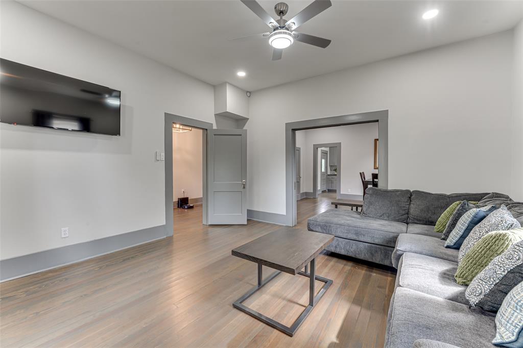 Orig Town Of Lone Oak - Residential