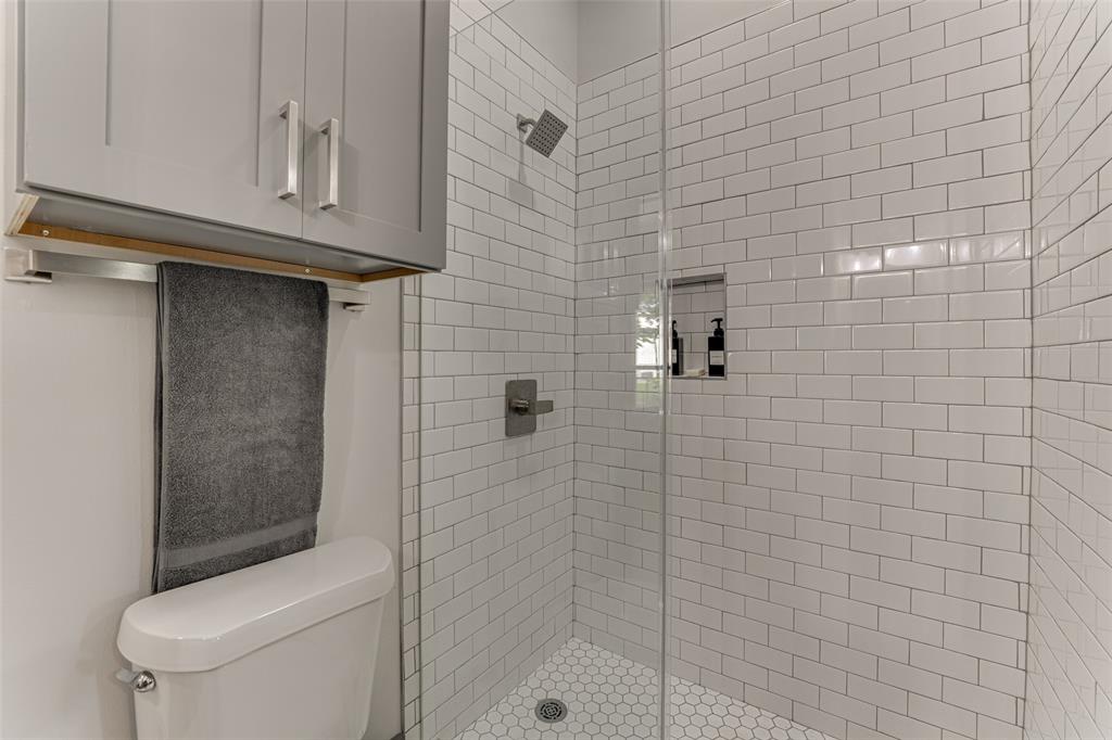 Orig Town Of Lone Oak - Residential