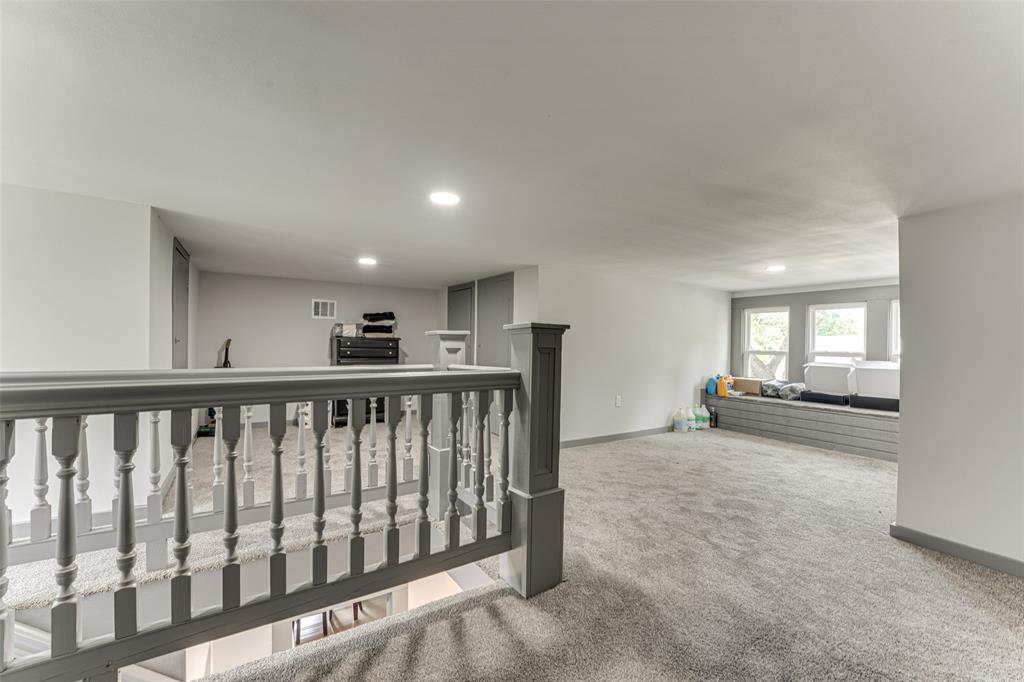 Orig Town Of Lone Oak - Residential