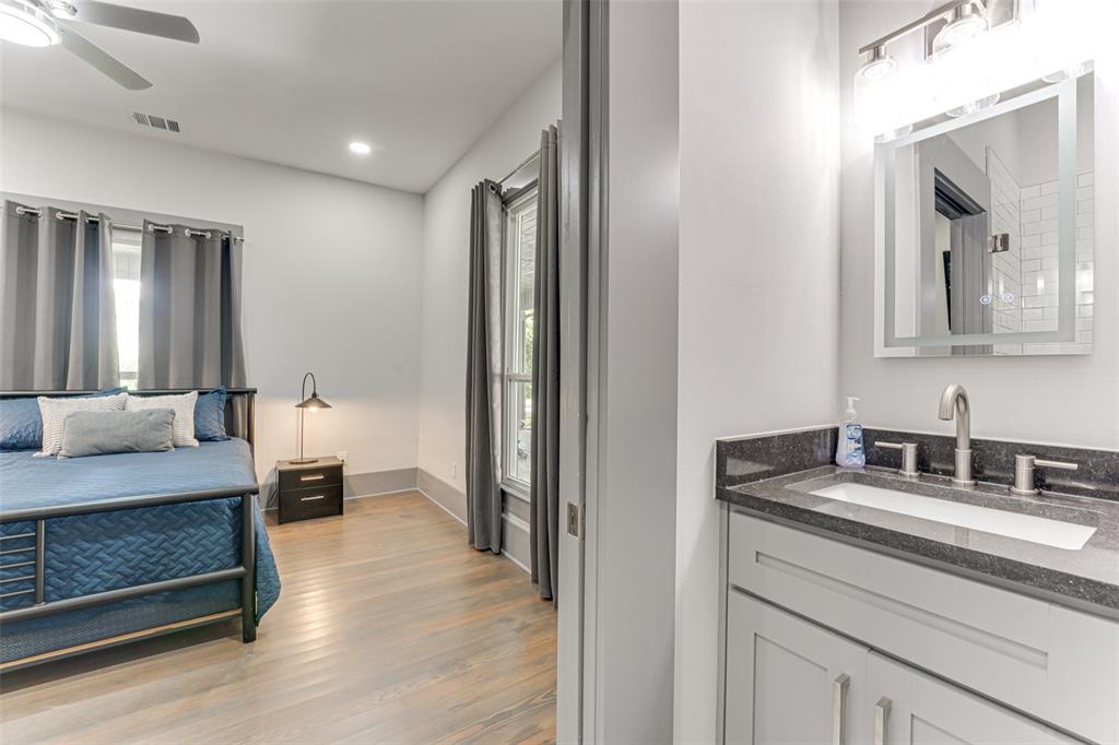 Orig Town Of Lone Oak - Residential