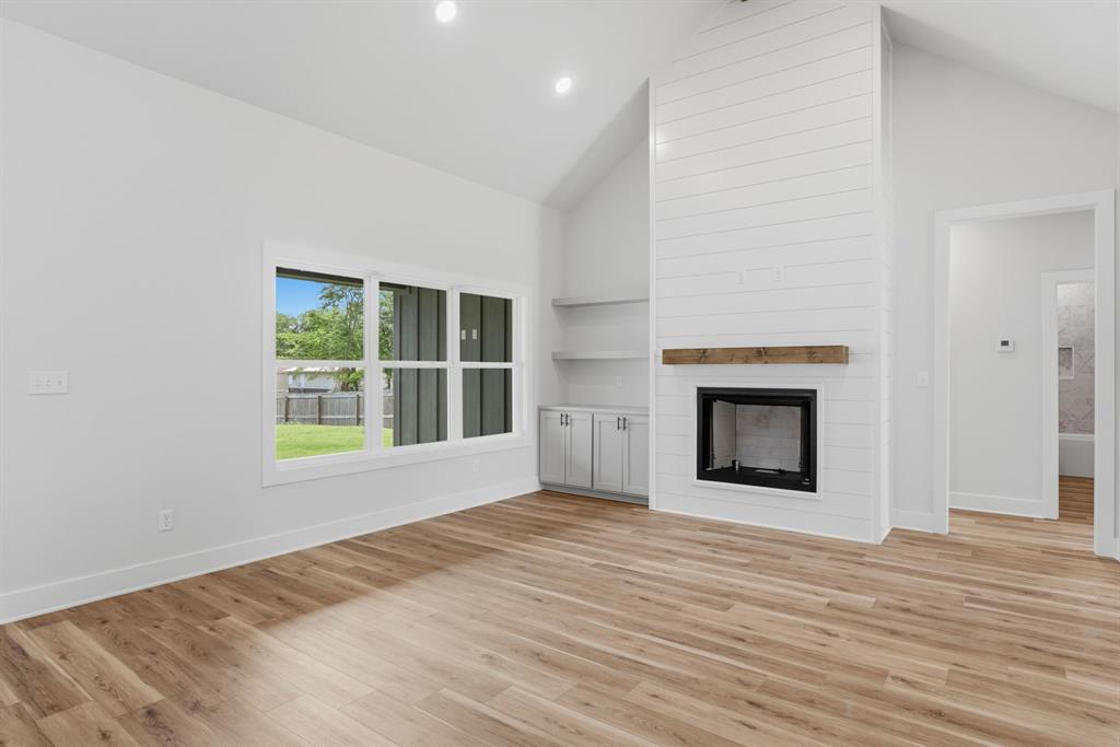 The Meadows East - Residential