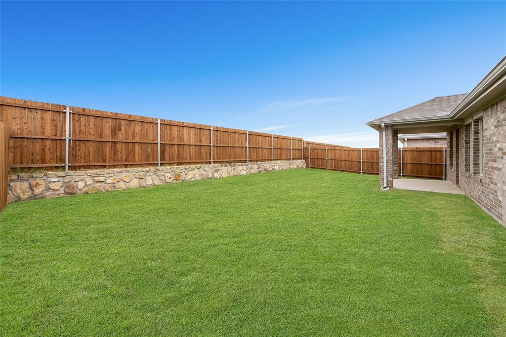 STONEHAVEN PH 3 - Residential Lease