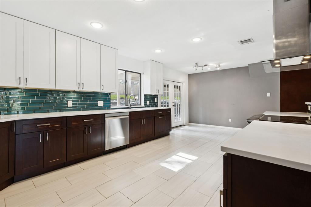 Trophy Club #10 - Residential