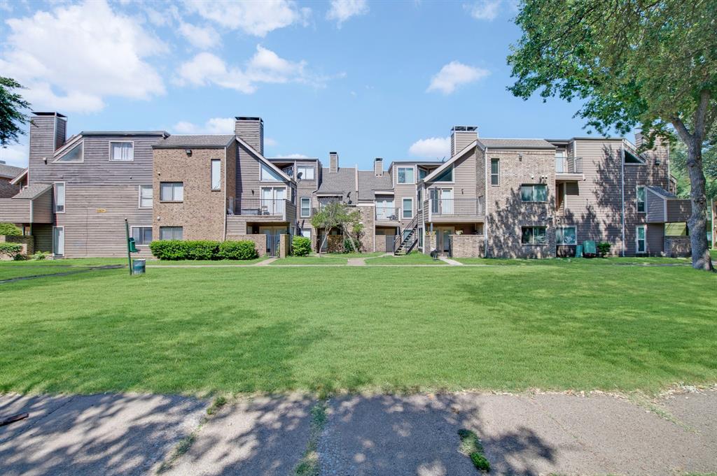 9829 Walnut Street 306