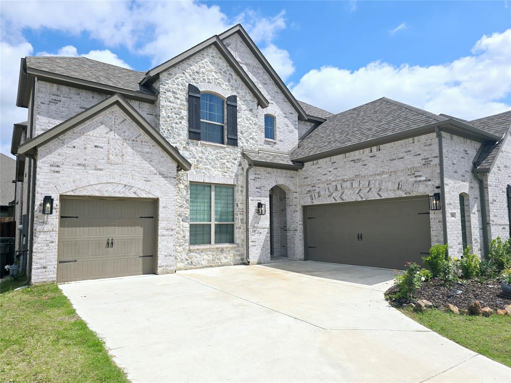 3204 Emerald Edge Drive