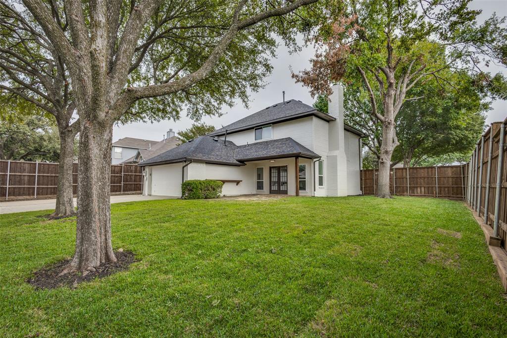 7800 Glenoaks Drive