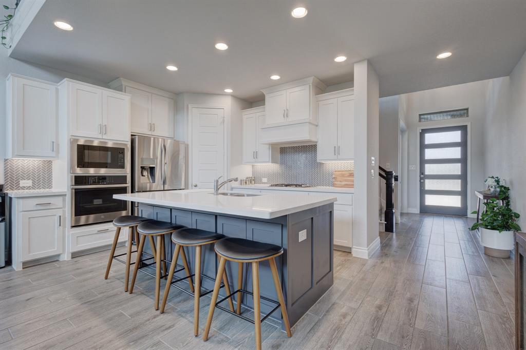 DEVONSHIRE - Residential