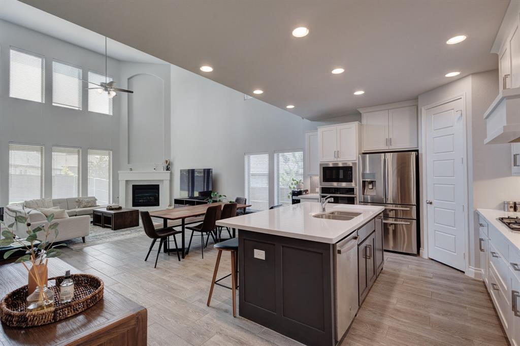 DEVONSHIRE - Residential